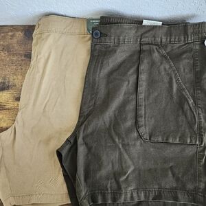 Lot of 2 Mens Shorts Sz 42 Chino Board Short Khaki Brown Mutual Weave NWT casual